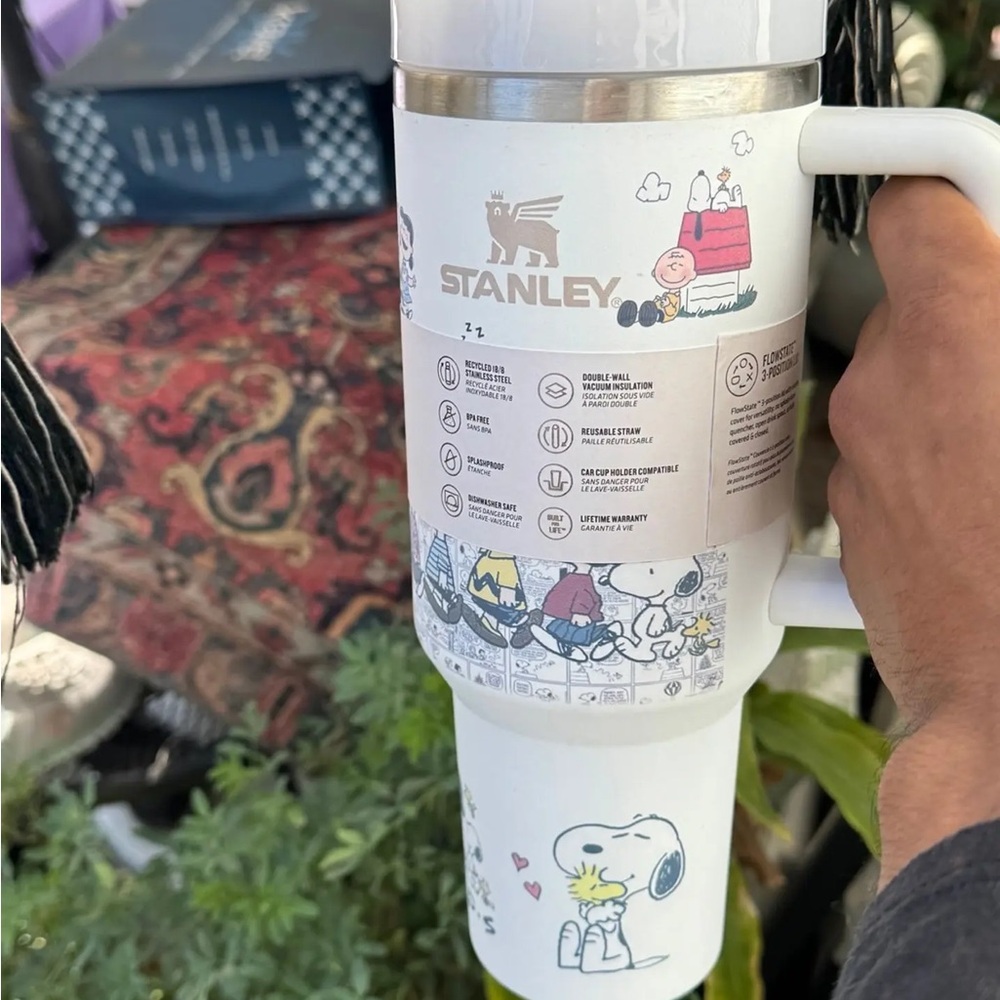 Stanley White Mug with Snoopy Design 40 oz